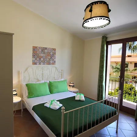 Ciuri Ri Zagara Bed & Breakfast *